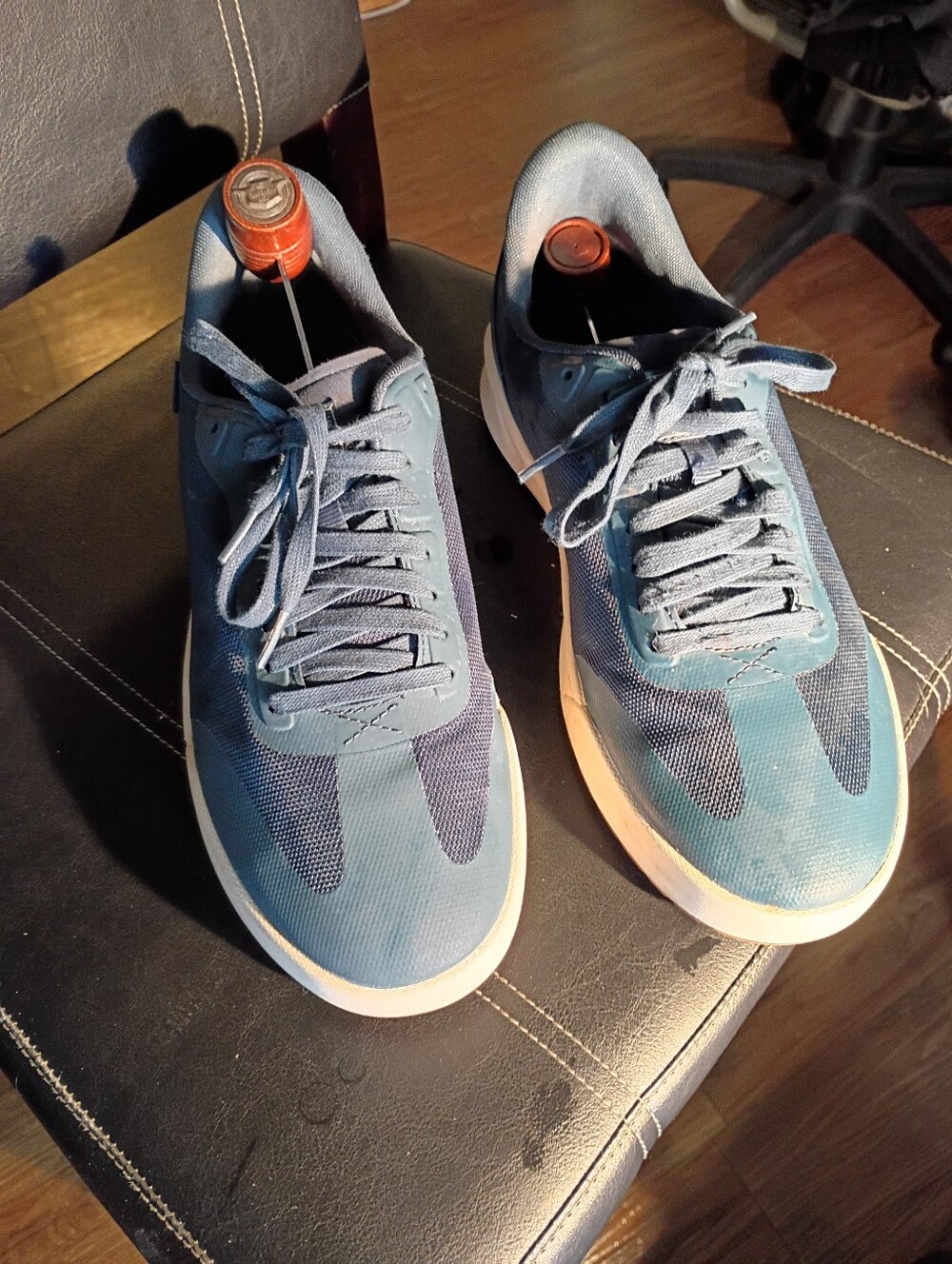 Kizik Men's Low-Top Casual Sneakers in Blue